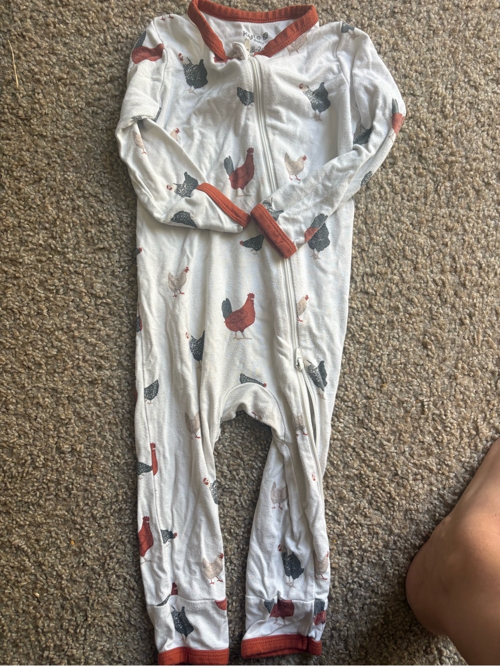 Kyte One-Piece Zipper Pajama - Rust Chicken Print 18-24 mo